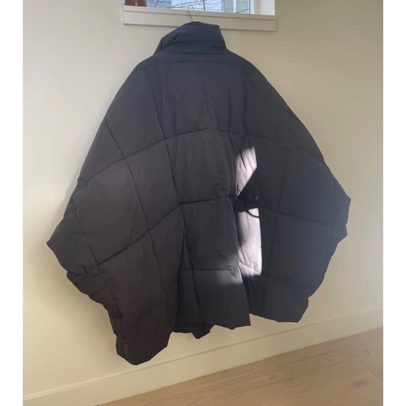 Henrik Vibskov Duvet Coat - Picture 4 of 6